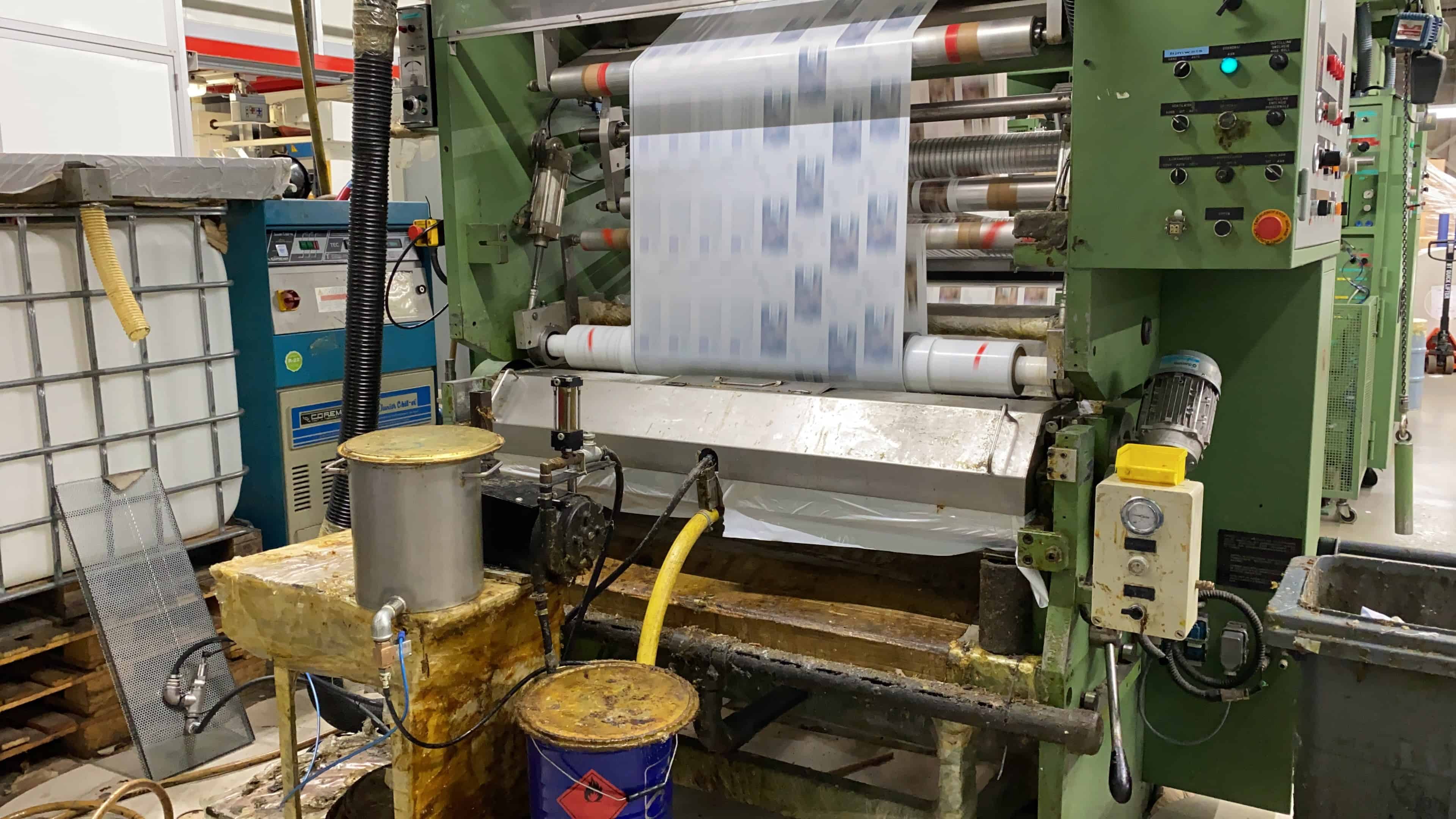 Laminator glue application - starch glue viscosity 3