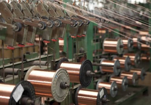 controlling viscosity of wire enamel in coating process